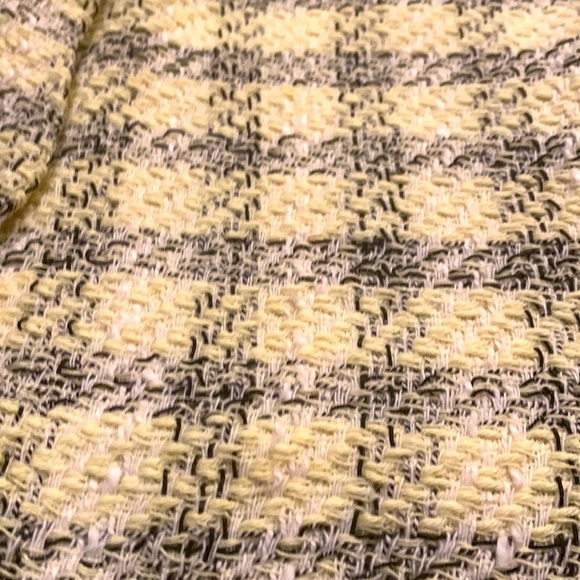 Zara skirt size medium - Picture 4 of 8